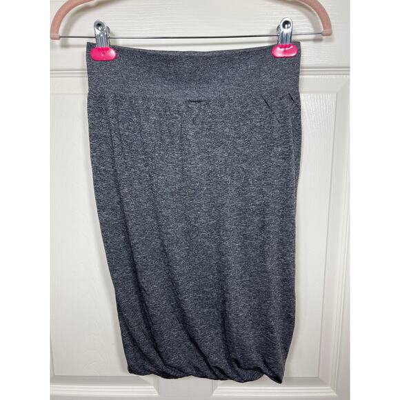 Lululemon Boulevard Bliss Short Skirt Heather Gray Stretch Travel Vacation Easy - Picture 4 of 7